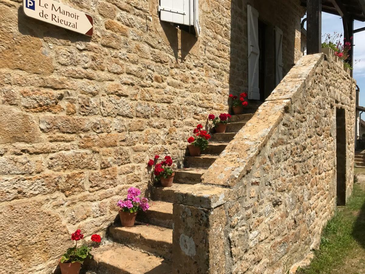 Manoir De Rieuzal Bed & Breakfast Loubressac Exterior foto