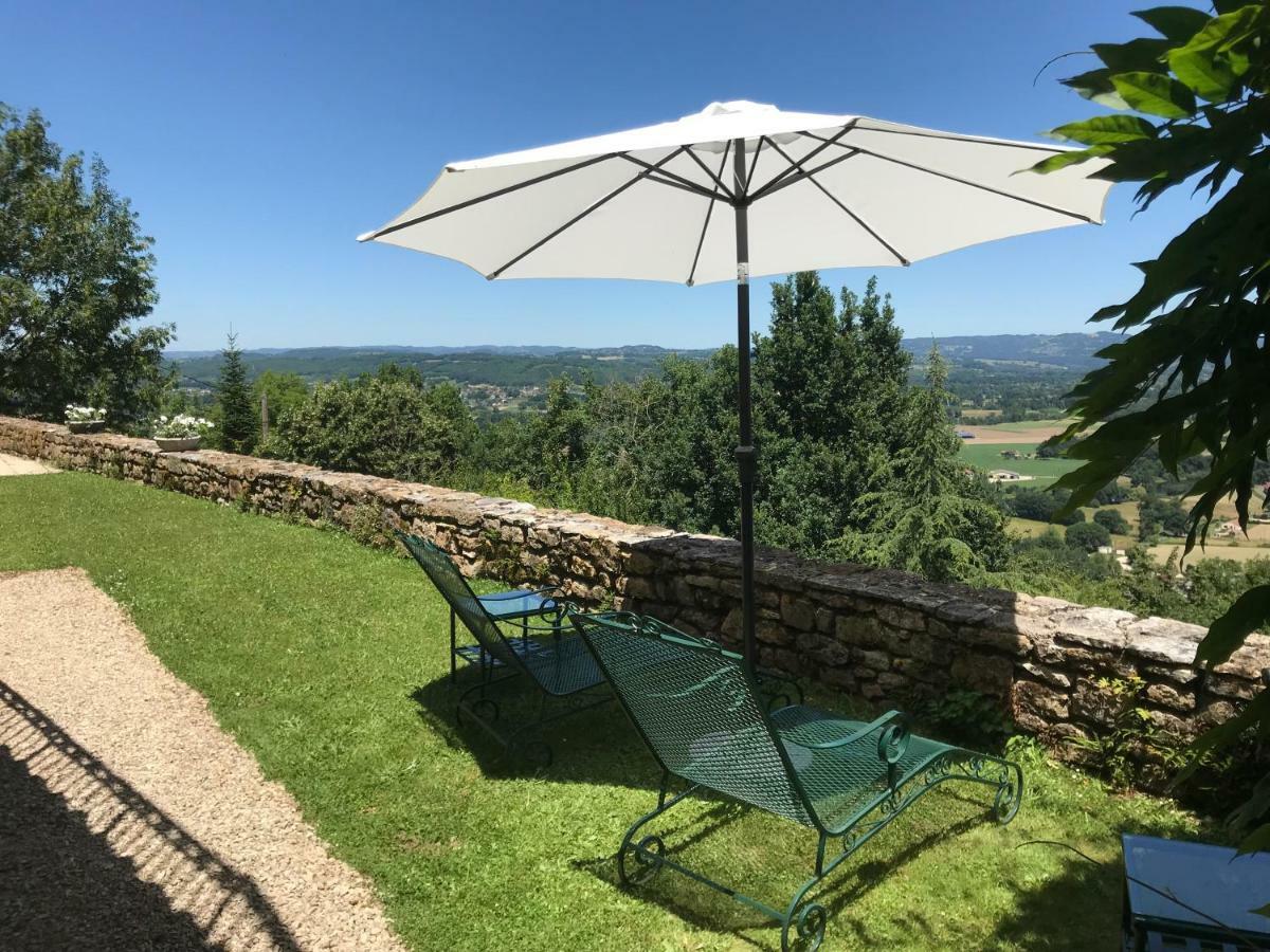 Manoir De Rieuzal Bed & Breakfast Loubressac Exterior foto